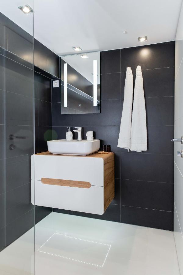 Music By Locap Group Apartman